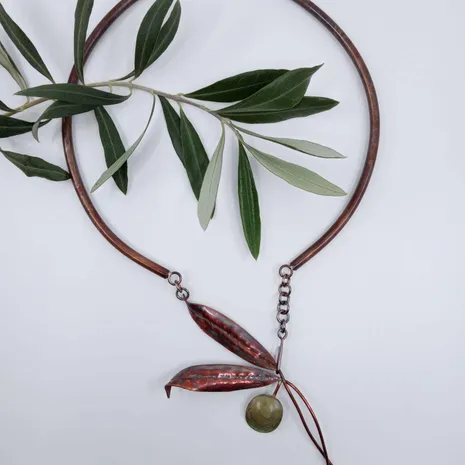 Ogrlica Maslina