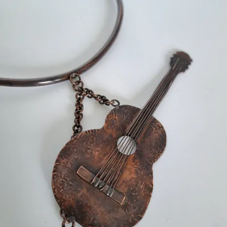 Ogrlica Gitara